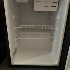 Powerpoint mini fridge