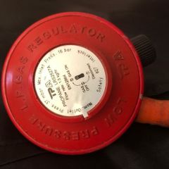 Gas regulator