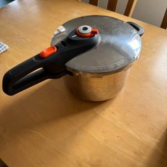 pressure cooker tefal 6L