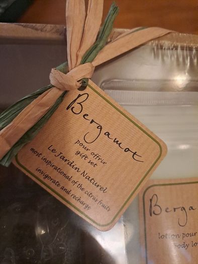 Le Jardin Naturel Bergamot Bath Body Gift Set