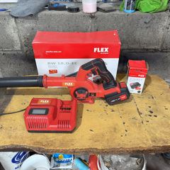 Flex cordless blower