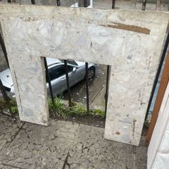 fireplace surround (marble)