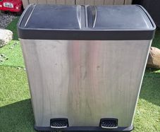 Kitchen bin