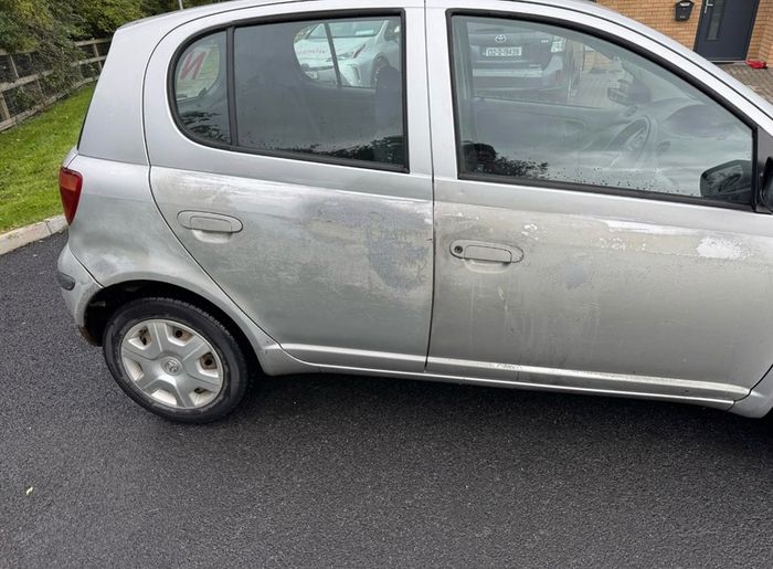 2004 Toyota Yaris