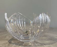 Pre Owned Newgrange Crystal / Newgrange Living Cut-Glass Lotus Bowl