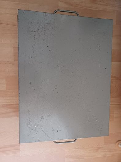 Metal deed box