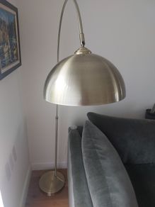 Arc floor lamp