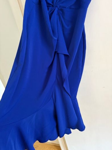 Blue dress