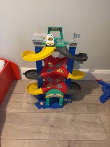 vtech toot toot car garage