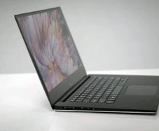 Dell Xps 15 9560 | Core I7 - 7700 | 512gb Nvme | 4gb Gpu | 24gb | New Battery | Touchscreen