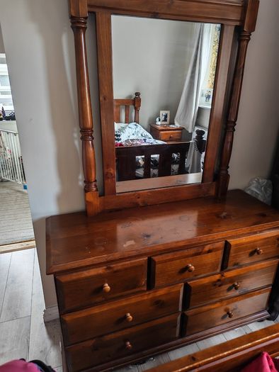 Dressing table