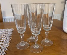 prosecco glasses x 4
