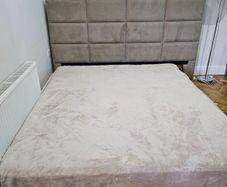 King Size bed with mattress