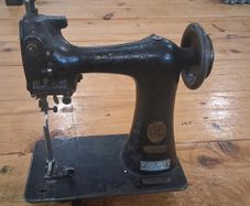Singer 91K5 Pique Leather Glove Sewing Machine Vintage 1929