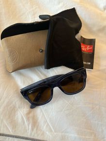 Ray-Ban