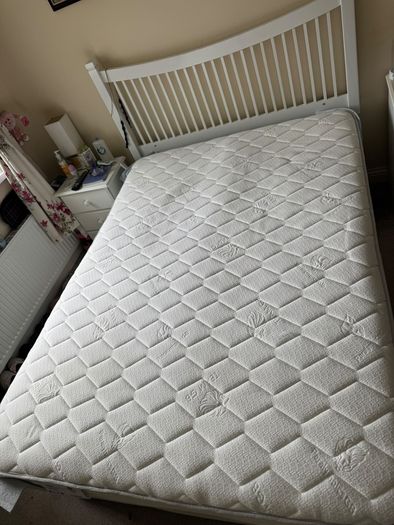 Double bed & Mattress