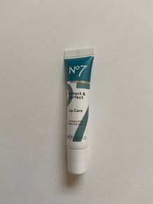 No 7 lip care 10 ml