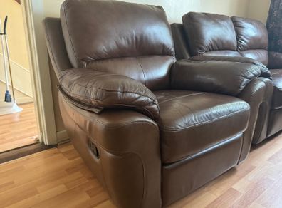 leather recliner couch and recliner armchair free