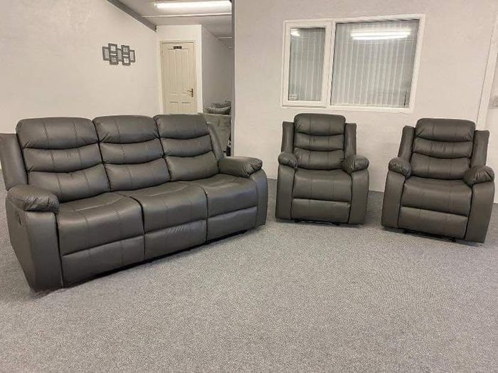 New Recliner And Non Recliner Sofas, Corner Couches Instock
