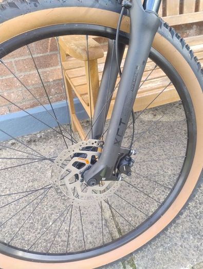 2025 Trek Marlin 5 Mountain Bike
