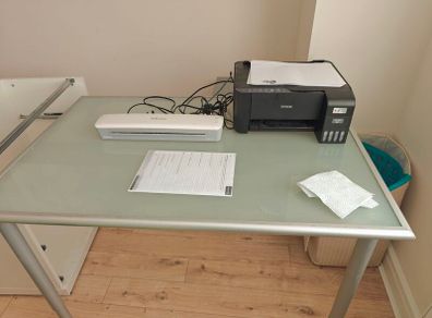glasstop desk