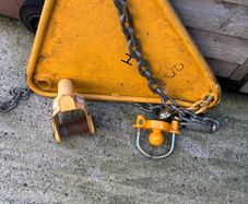 Car and caravan clamps