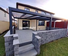 Aluminium pergola