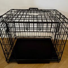 Indoor dog crate