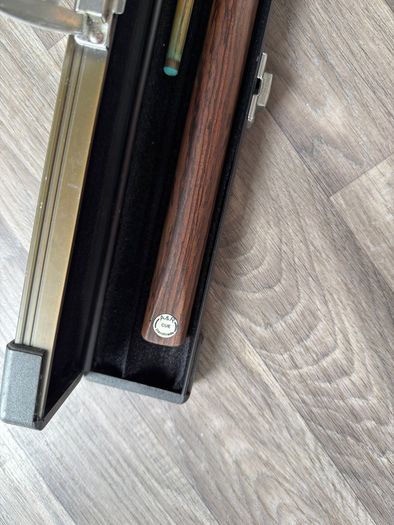 A&R Handmade Snooker Cue