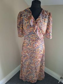 Gallery wrap dress