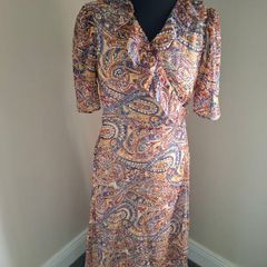 Gallery wrap dress