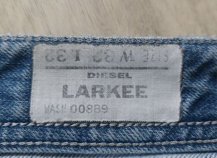 Diesel Mens Larkee Jeans W32 L30 Pants Denim