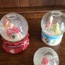 3 Vintage Small Christmas Snow Globes Image 3