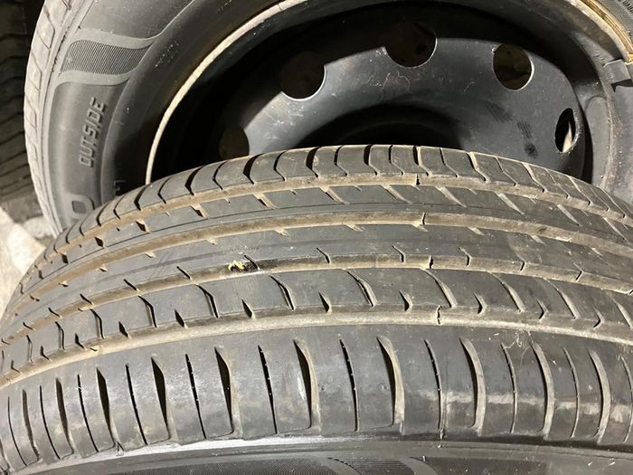 2 wheels 185 65 15 with good tyres