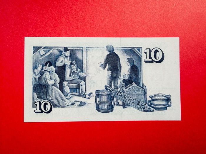 Iceland. 10 Kronur  1961  Pick  48a  ( Uncirculated )