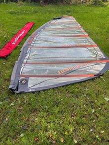 windsurfing
