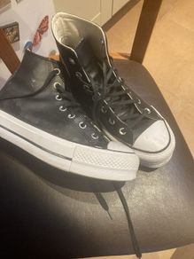 Converse All Star - Chuck Taylor Black Leather Hi - Top Trainers - Shoes - Size 5.5 .EU  38