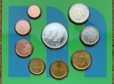 San Marino Brilliant Uncirculated Euro Coin Set 2022 - Includes 5 Euro Sterling Silver Coin (0.535 Troy Oz) - Mount Titano