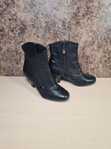 womens CLARKS LODGE PARK black leather ankle boots zip up Size UK 6.5 E EU 40