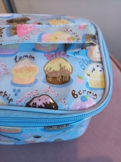 make up bag