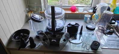 YASHE 1300W Food Processor. 11-in-1, Complete.