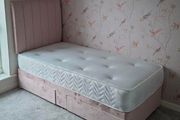 Pink Single beds