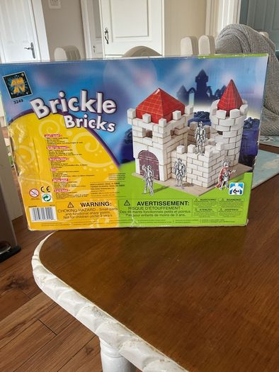 Brickle bricks