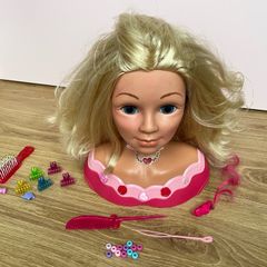 Hair Styling Head Emma