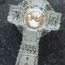 Irish Galway crystal glass cross with clock,,,good condition ,see pictures,,,clock needs a battery,buyer collects or pays postage ,thank you,,take as is, Image 4