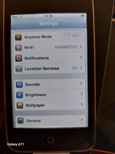 APPLE Ipod Touch 3, 32 GB, in excellent condition