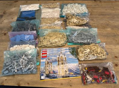 Lego 10214 Tower Bridge - Retired Product