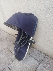 Uppababy rumble seat  navy and adapters