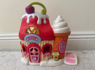 My Little Pony MLP Sweet Shoppe Ice Cream Parlor Shop 2006 Hasbro used Please see photos