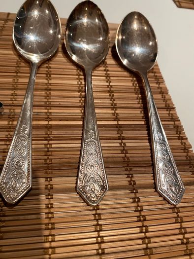 Vintage Newbridge Silverware 18-Piece EPNS Cutlery Set - Celtic Pattern